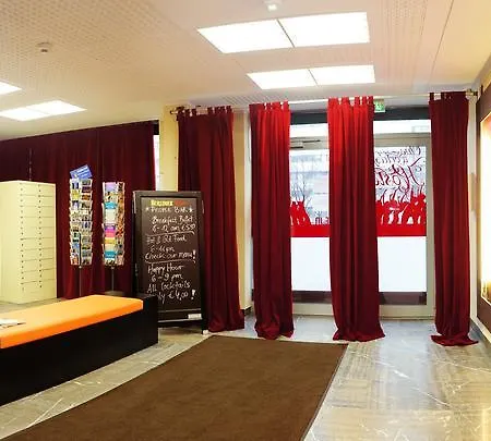 Pangeapeople Hostel & Hotel-2